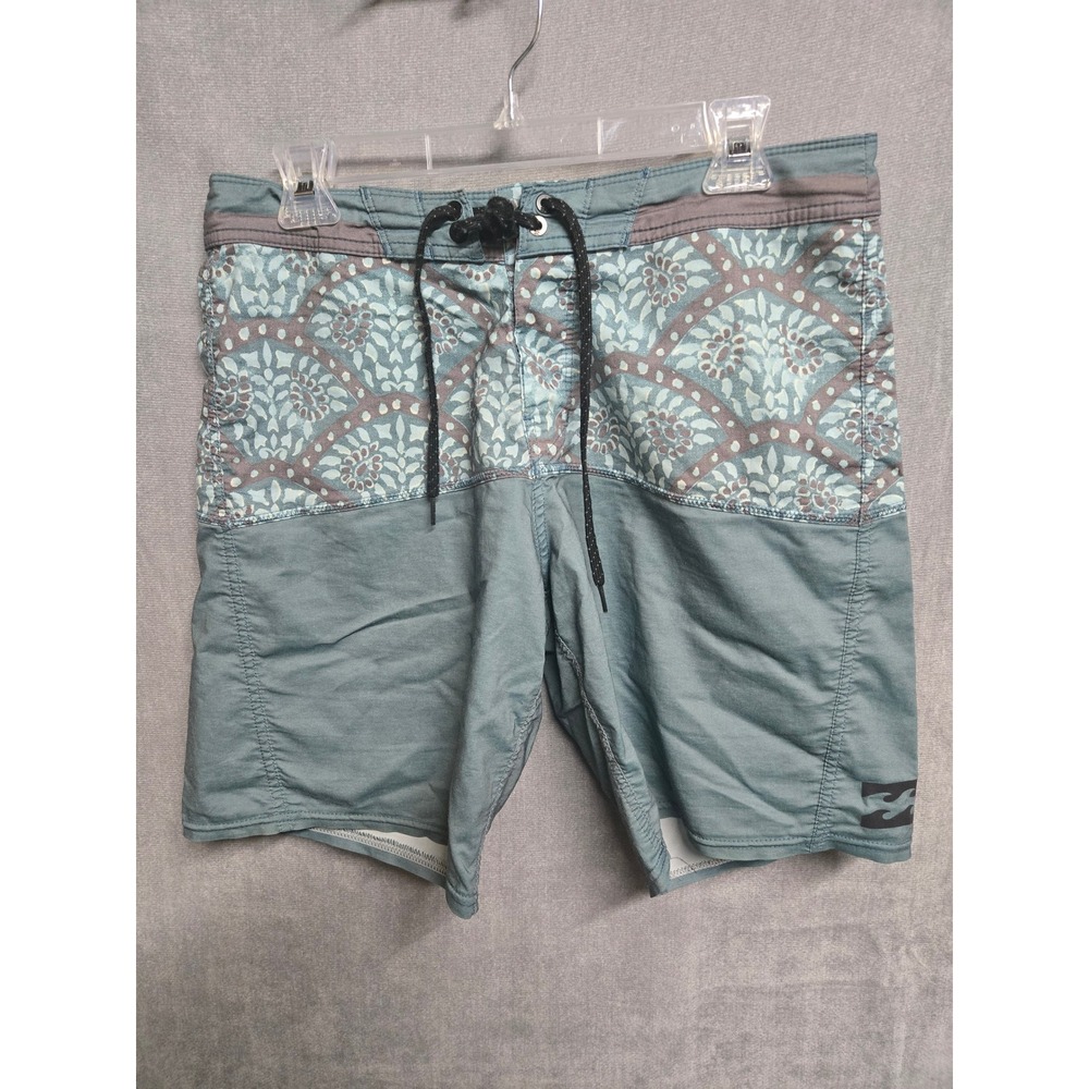 Billabong Platinum X Recycler Board Shorts Mens‎ Teal Floral Pattern Swim Trunks